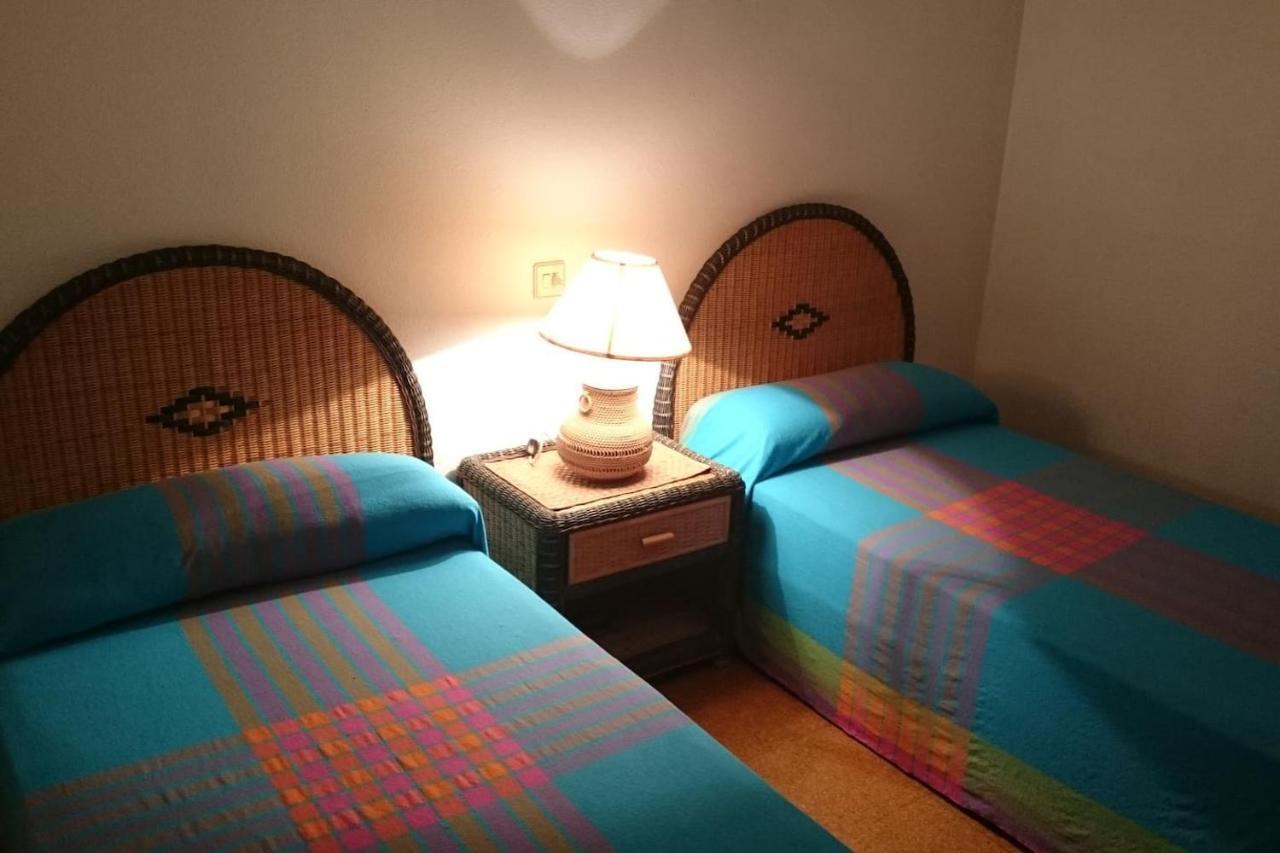 Se Alquila Piso Centrico En Sanxenxo C/Garaje Daire Dış mekan fotoğraf
